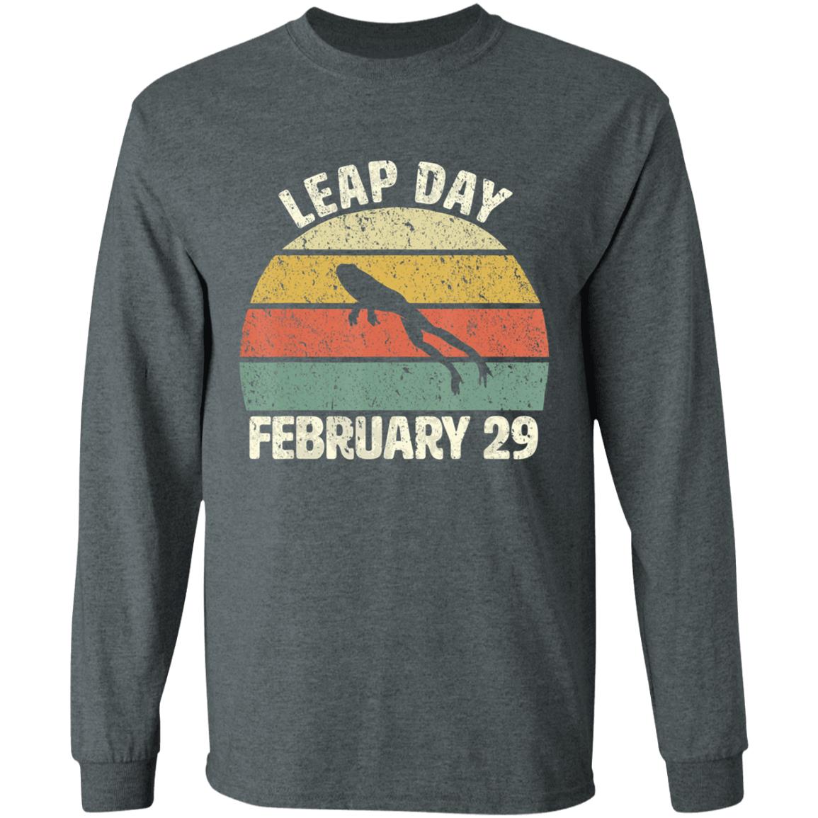 Leap Day Birthday February 29 Cool Retro Style T-Shirt - Teechipus