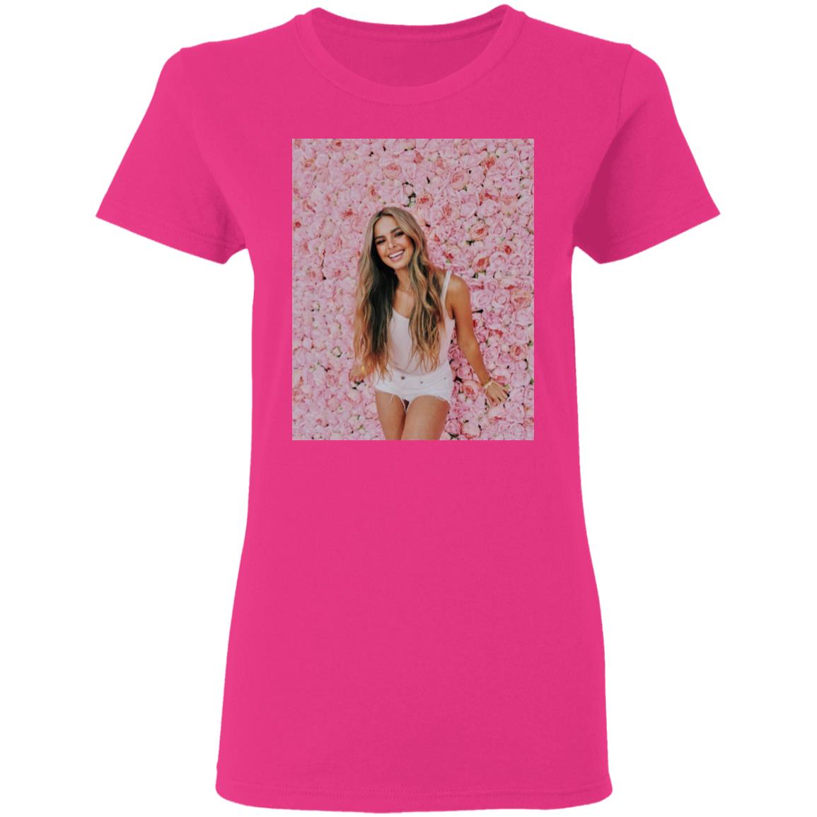 Addison Rae T Shirt White - Teechipus